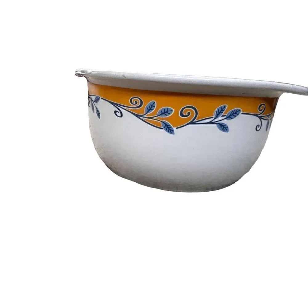 Corelle Corning floral  stone ware  1 1/2 quarts  mixing bowl